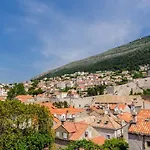 Old Town Oasis House Apartman