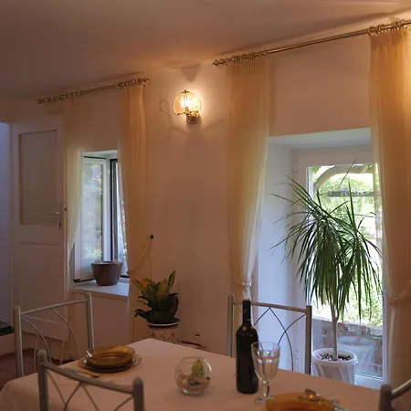 شقة Old Town Oasis House *