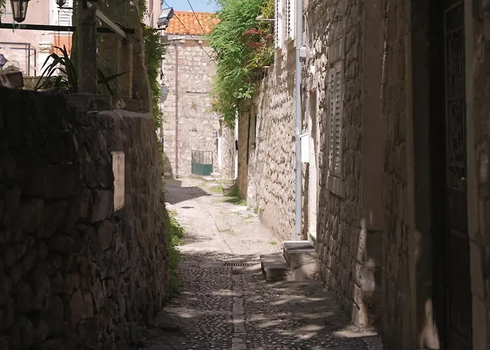 Old Town Oasis House *