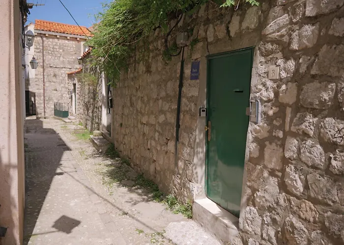 Old Town Oasis House