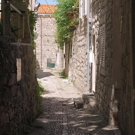 Old Town Oasis House *