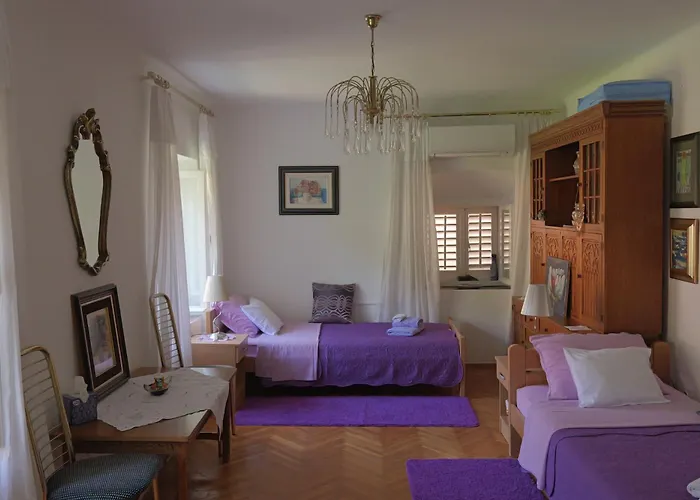 Old Town Oasis House