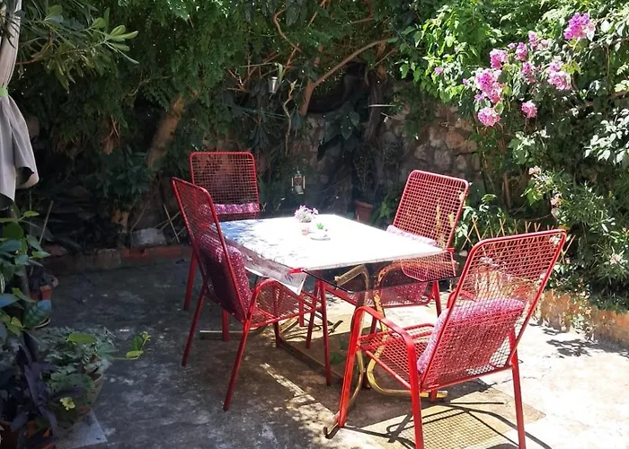 Old Town Oasis House *